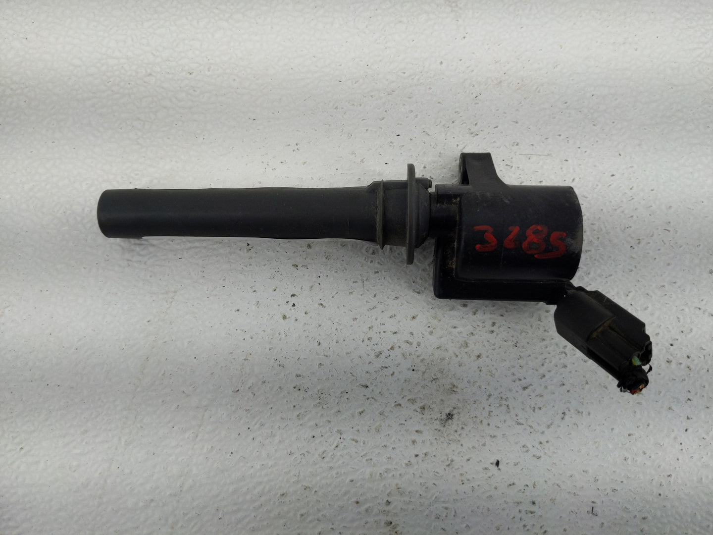 2005-2007 Ford Freestyle Ignition Coil Igniter Pack - Oemusedautoparts1.com