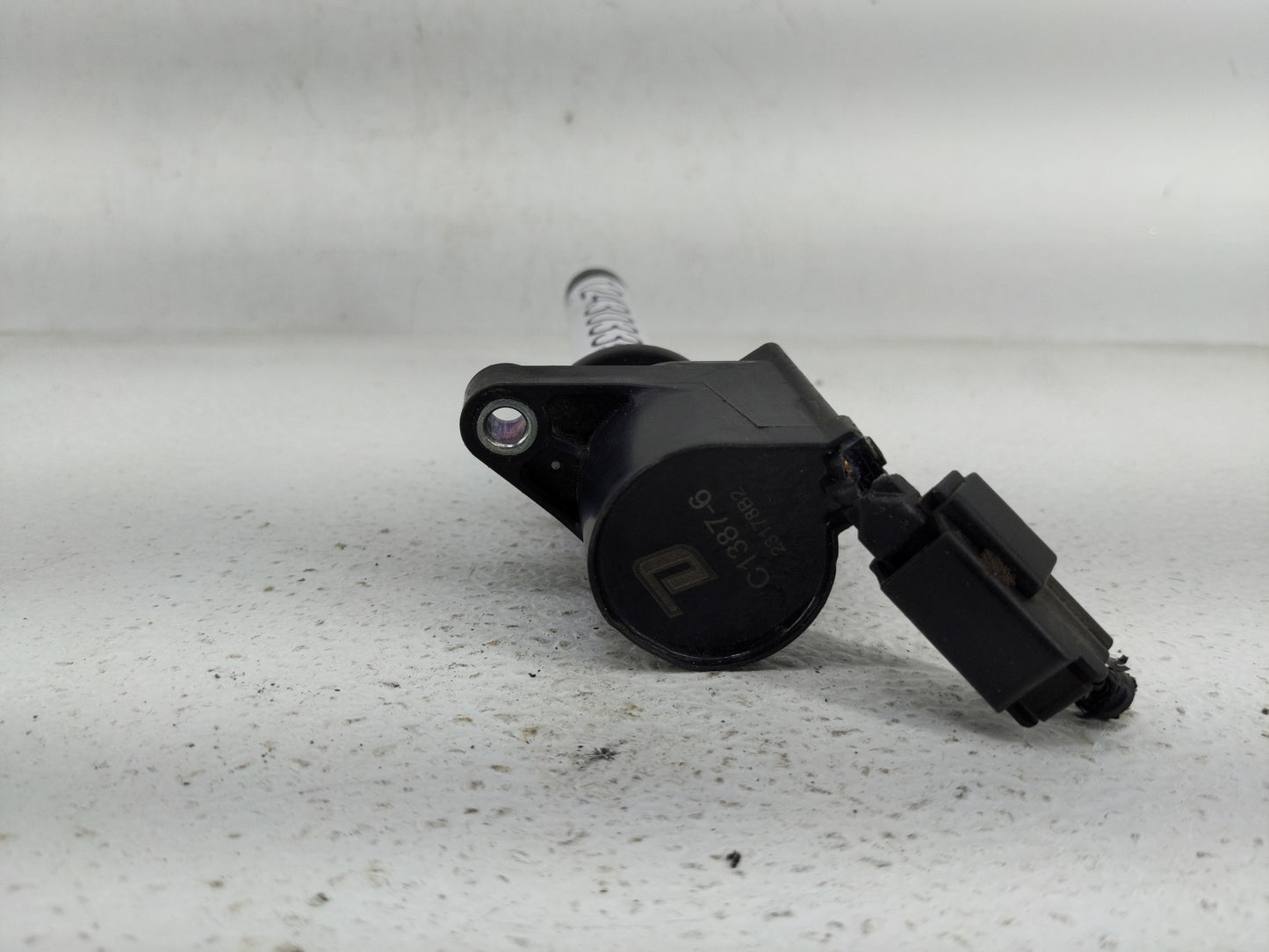 2005-2007 Ford Freestyle Ignition Coil Igniter Pack - Oemusedautoparts1.com
