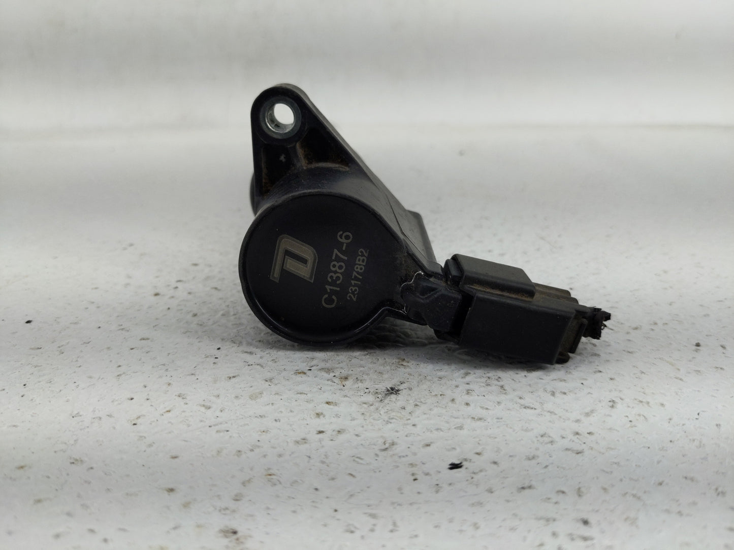 2005-2007 Ford Freestyle Ignition Coil Igniter Pack - Oemusedautoparts1.com