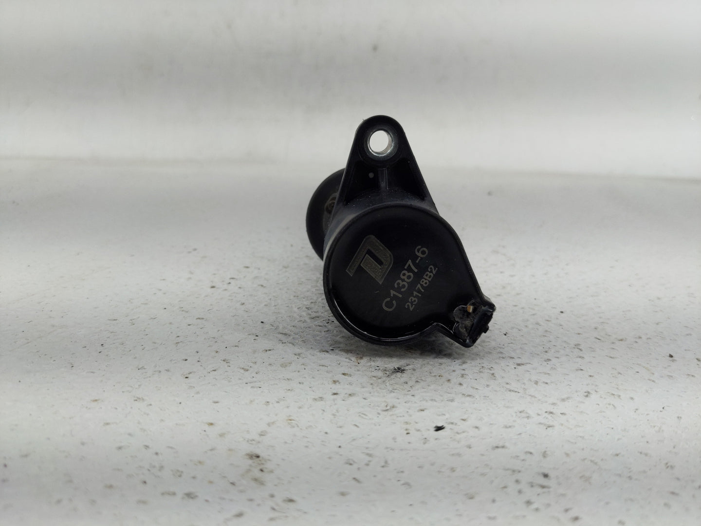 2005-2007 Ford Freestyle Ignition Coil Igniter Pack - Oemusedautoparts1.com