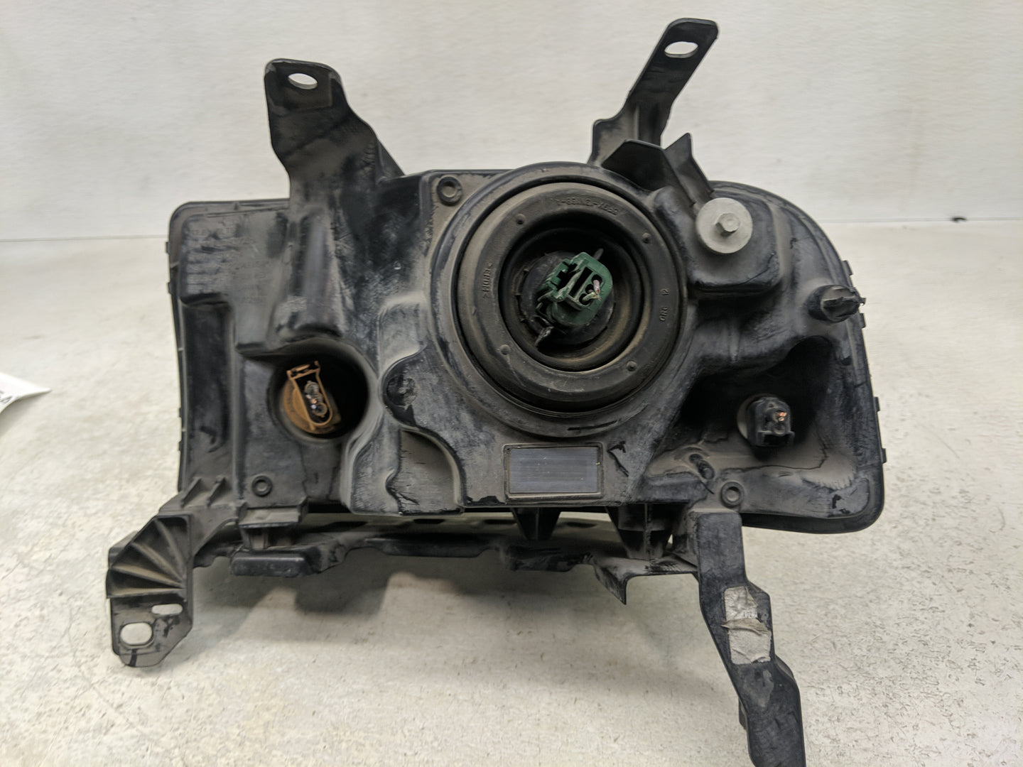 2005-2007 Ford Freestyle Passenger Right Oem Head Light Headlight Lamp - Oemusedautoparts1.com