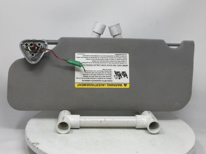 2005-2007 Ford Freestyle Sun Visor Shade Replacement Passenger Right Mirror Fits Fits 2005 2006 2007 OEM Used Auto Parts - O