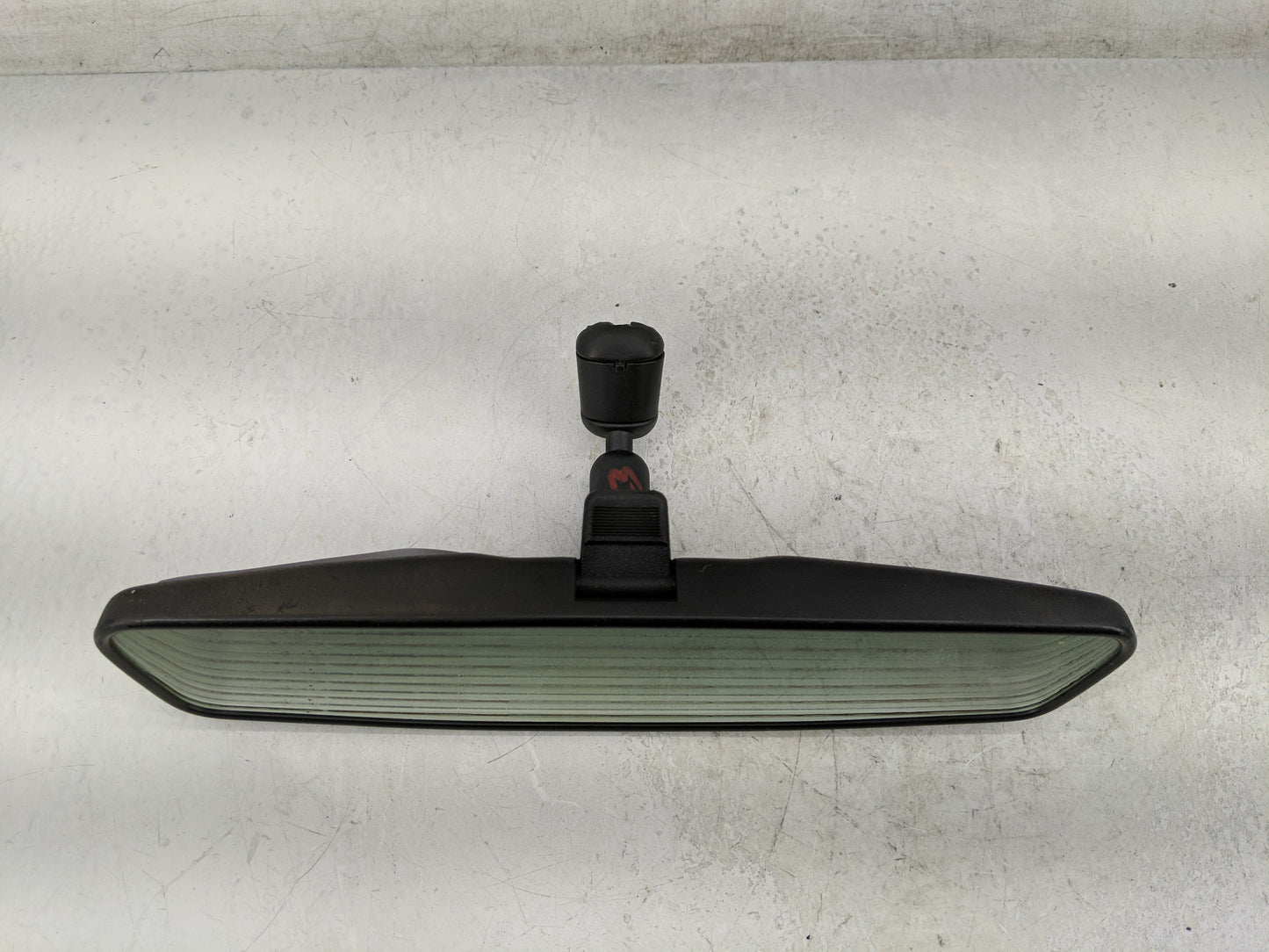2005 Ford Freestyle Interior Rear View Mirror Replacement OEM P/N:E8011083 Fits OEM Used Auto Parts - Oemusedautoparts1.com