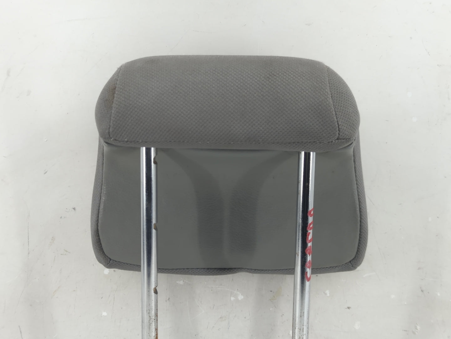 2005 Ford Freestyle Headrest Head Rest Rear Center Seat Fits OEM Used Auto Parts - Oemusedautoparts1.com