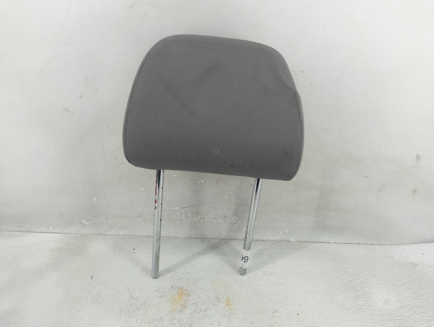 2005 Ford Freestyle Headrest Head Rest Front Driver Passenger Seat Grey - Oemusedautoparts1.com