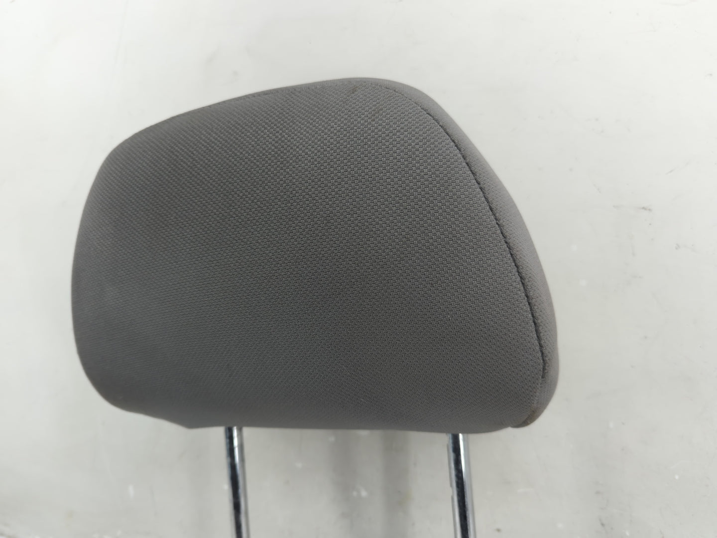 2005 Ford Freestyle Headrest Head Rest Front Driver Passenger Seat Fits OEM Used Auto Parts - Oemusedautoparts1.com