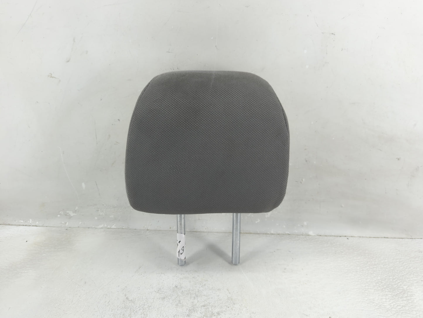 2005 Ford Freestyle Headrest Head Rest Rear Center Seat Fits OEM Used Auto Parts - Oemusedautoparts1.com