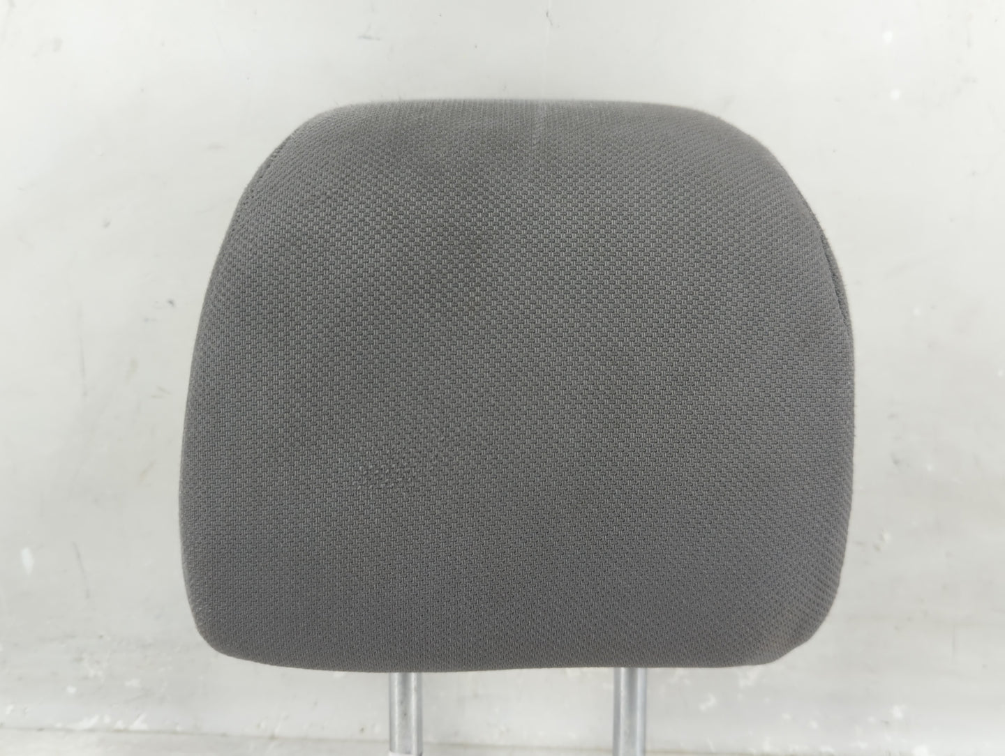2005 Ford Freestyle Headrest Head Rest Rear Center Seat Fits OEM Used Auto Parts - Oemusedautoparts1.com
