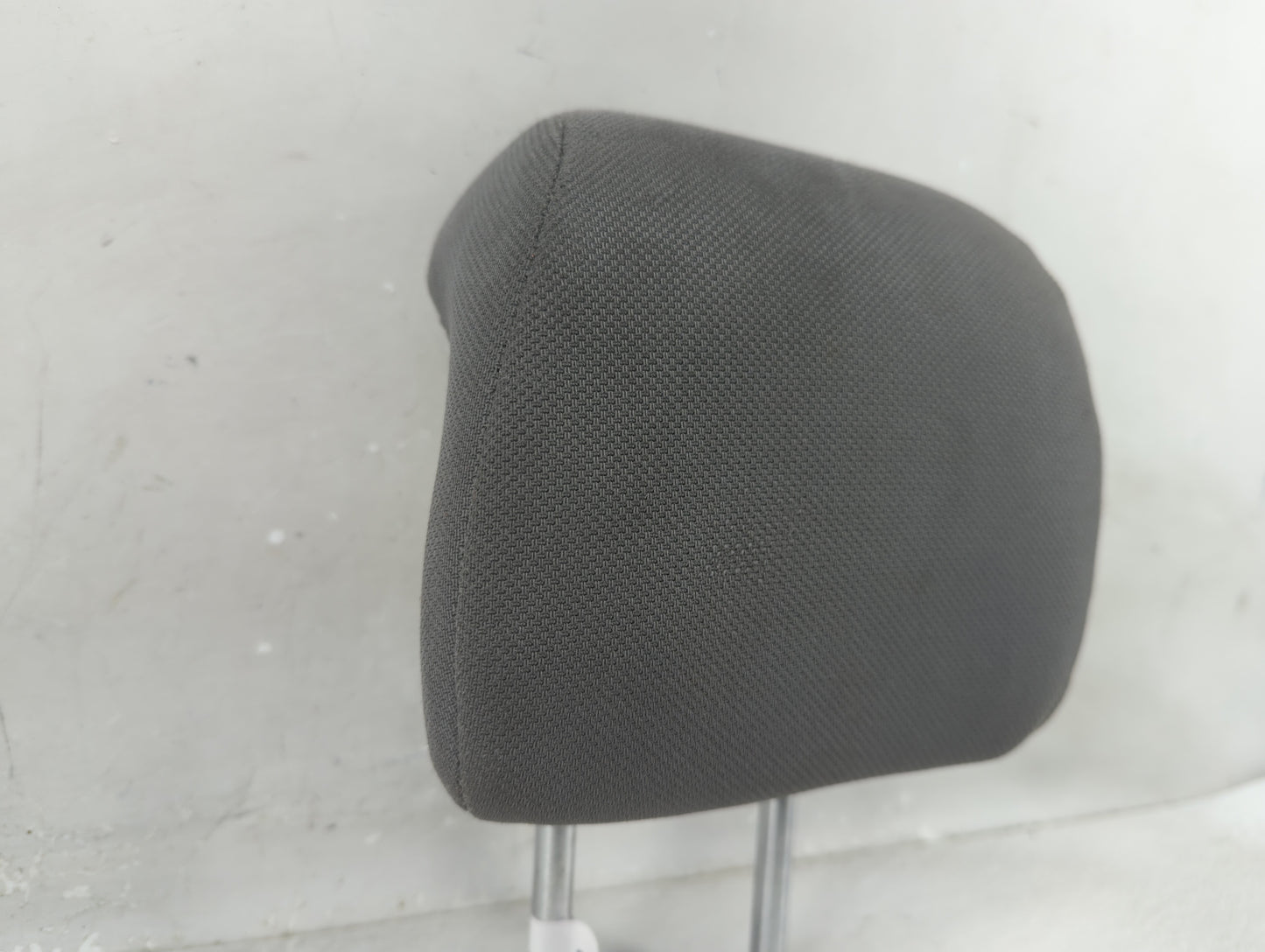2005 Ford Freestyle Headrest Head Rest Rear Center Seat Fits OEM Used Auto Parts - Oemusedautoparts1.com