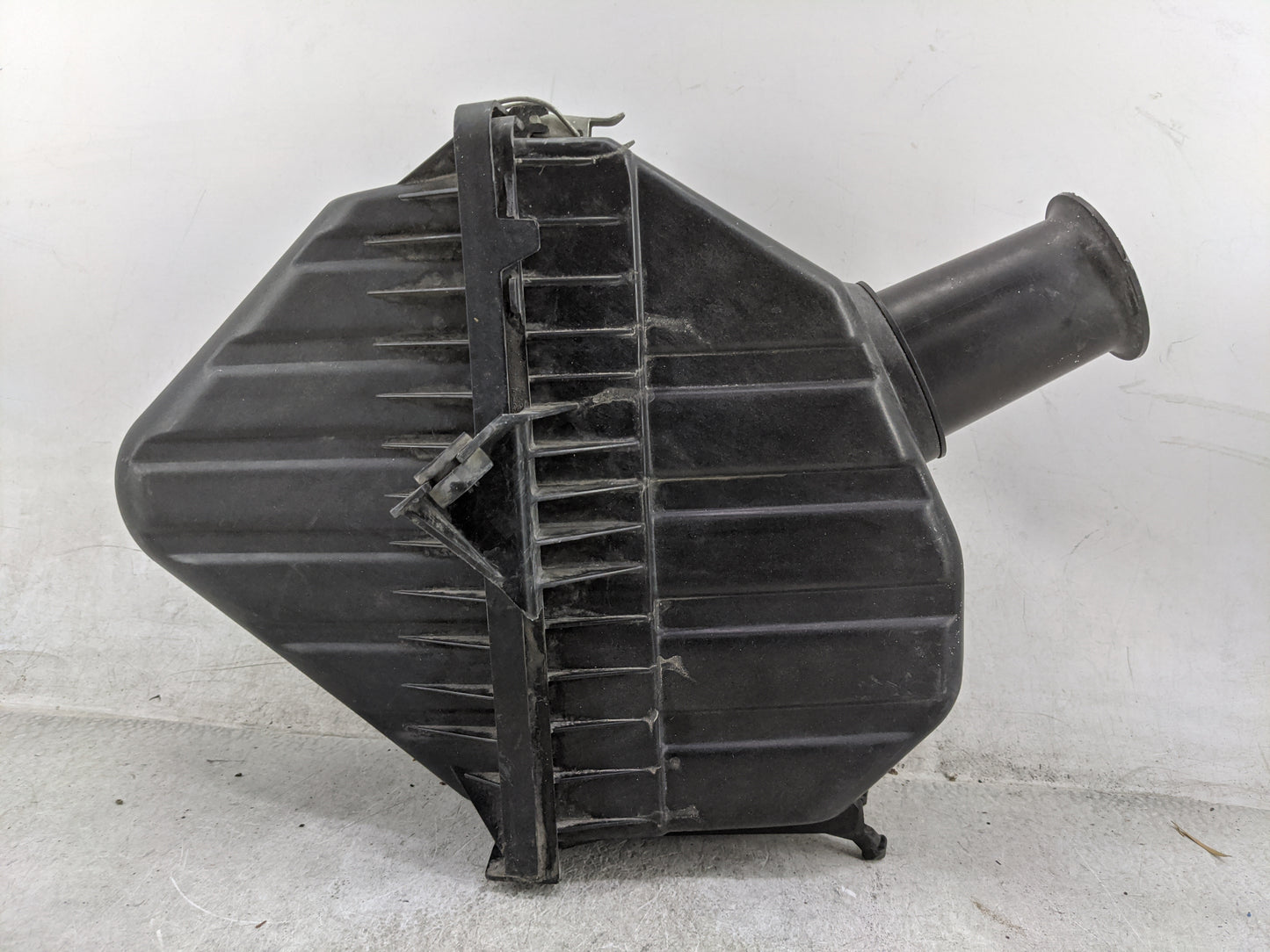 2005-2007 Ford Freestyle Air Cleaner Intake-duct Hose Tube - Oemusedautoparts1.com