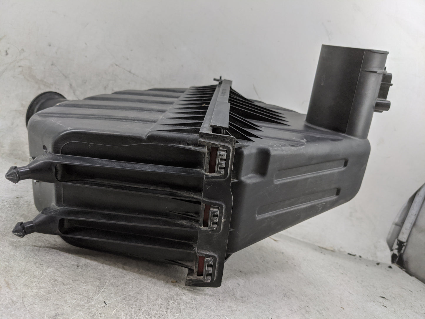 2005-2007 Ford Freestyle Air Cleaner Intake-duct Hose Tube - Oemusedautoparts1.com