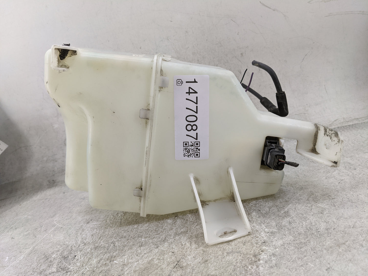 2005-2007 Ford Freestyle Windshield Washer Fluid Reservoir Bottle Oem 1477087 - Oemusedautoparts1.com
