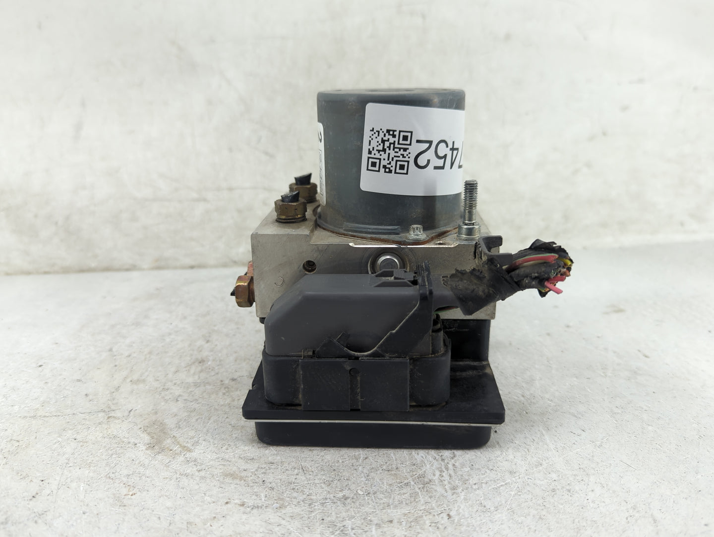 2005 Ford Freestyle ABS Pump Control Module Replacement P/N:5F93-2C333-BJ 0265233316, 0265900304 Fits Fits 2006 2007 OEM Use