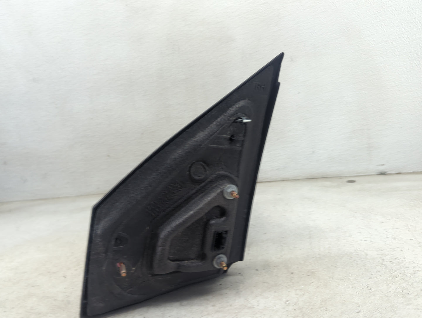 2005 Ford Freestyle Passenger Side View Mirror - Right Door Mirror OEM Used - Oemusedautoparts1.com