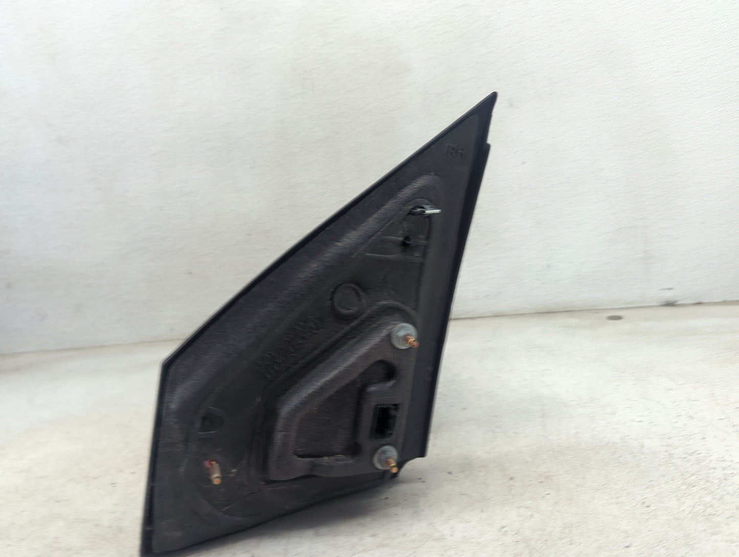 2005 Ford Freestyle Passenger Side View Mirror - Right Door Mirror OEM Used - Oemusedautoparts1.com