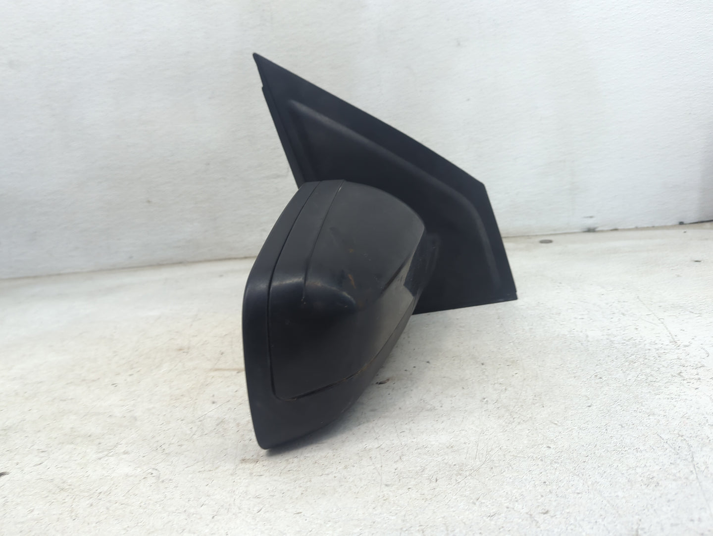 2005 Ford Freestyle Passenger Side View Mirror - Right Door Mirror OEM Used - Oemusedautoparts1.com