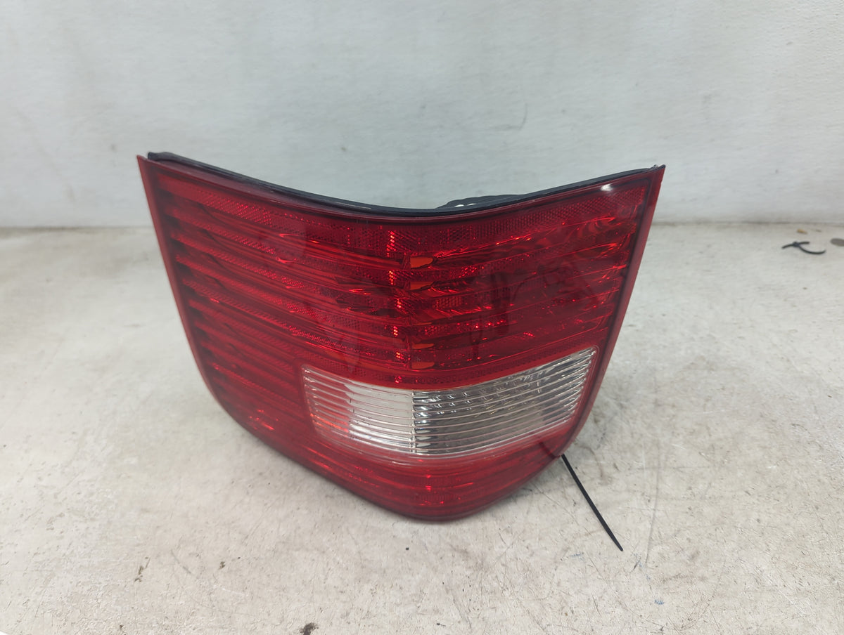 2005-2007 Ford Freestyle Tail Light Assembly Passenger Right OEM P/N:5F93-13B504-A Fits Fits 2005 2006 2007 OEM Used Auto Pa