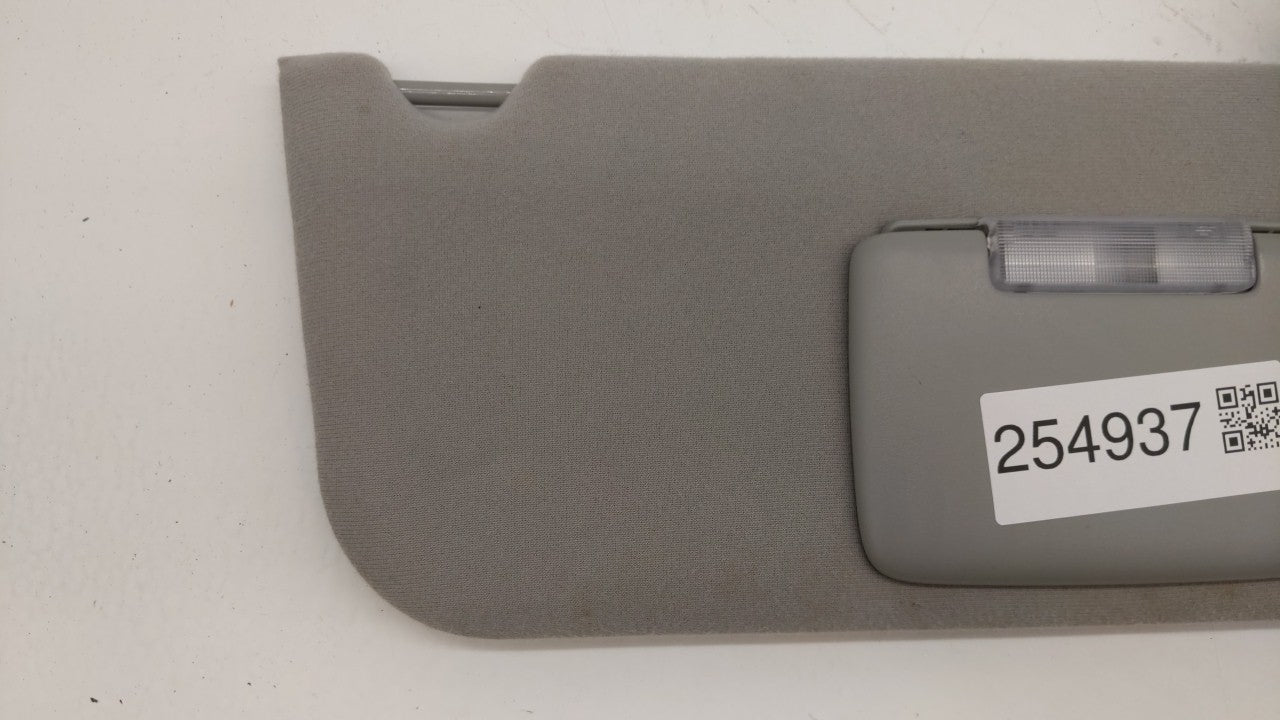 2005-2007 Ford Freestyle Sun Visor Shade Replacement Passenger Right Mirror Fits Fits 2005 2006 2007 OEM Used Auto Parts - O