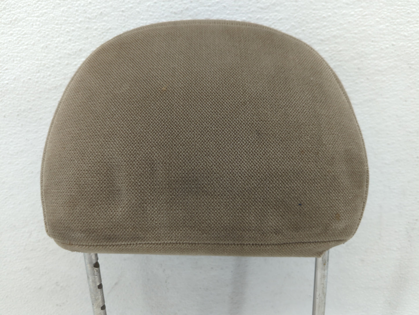 2005 Ford Freestyle Headrest Head Rest Front Driver Passenger Seat Fits OEM Used Auto Parts - Oemusedautoparts1.com