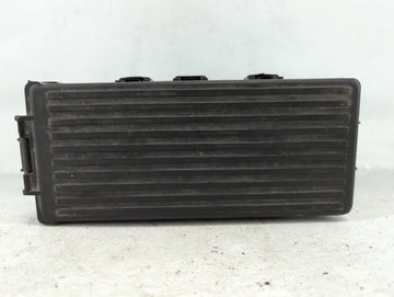 2005-2007 Ford Freestyle Fusebox Fuse Box Panel Relay Module P/N:U1520422311750 Fits Fits 2005 2006 2007 OEM Used Auto Parts