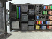 2005-2007 Ford Freestyle Fusebox Fuse Box Panel Relay Module P/N:U1520422311750 Fits Fits 2005 2006 2007 OEM Used Auto Parts