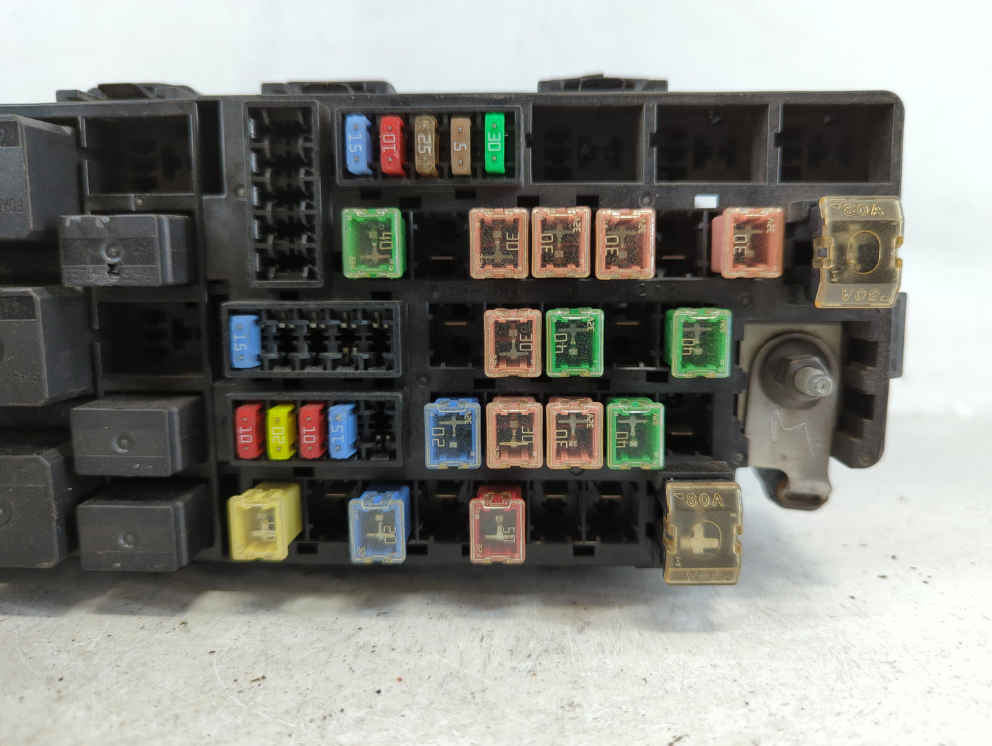 2005-2007 Ford Freestyle Fusebox Fuse Box Panel Relay Module P/N:U1520422311750 Fits Fits 2005 2006 2007 OEM Used Auto Parts