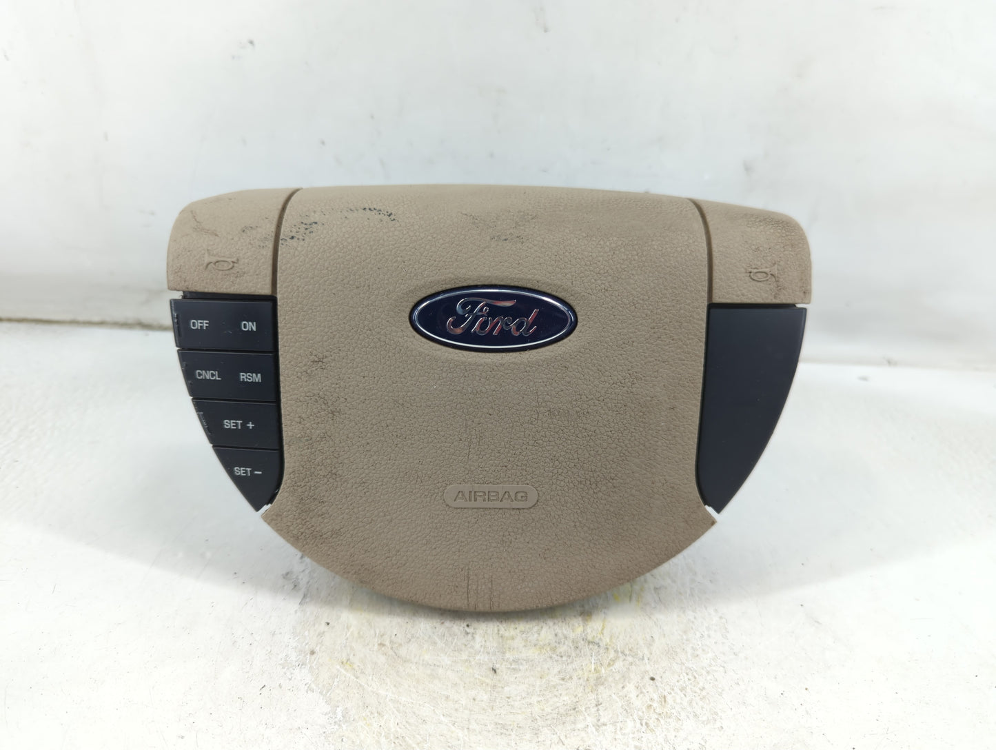 2005-2007 Ford Freestyle Air Bag Driver Left Steering Wheel Mounted P/N:FRFRX73FB0F Fits Fits 2005 2006 2007 OEM Used Auto P