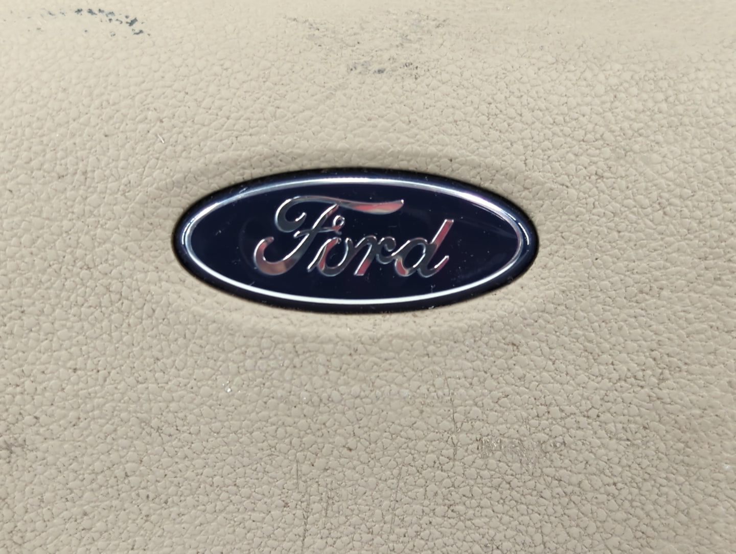 2005-2007 Ford Freestyle Air Bag Driver Left Steering Wheel Mounted P/N:FRFRX73FB0F Fits Fits 2005 2006 2007 OEM Used Auto P