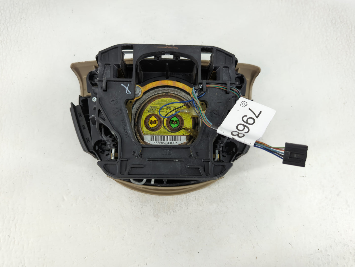 2005-2007 Ford Freestyle Air Bag Driver Left Steering Wheel Mounted P/N:FRFRX73FB0F Fits Fits 2005 2006 2007 OEM Used Auto P