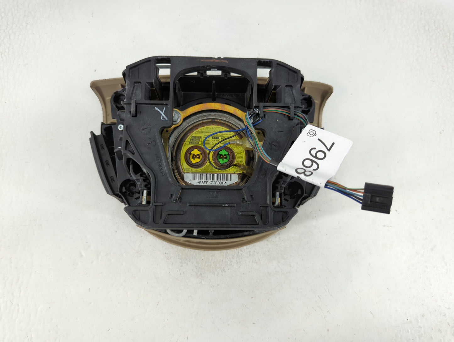 2005-2007 Ford Freestyle Air Bag Driver Left Steering Wheel Mounted P/N:FRFRX73FB0F Fits Fits 2005 2006 2007 OEM Used Auto P