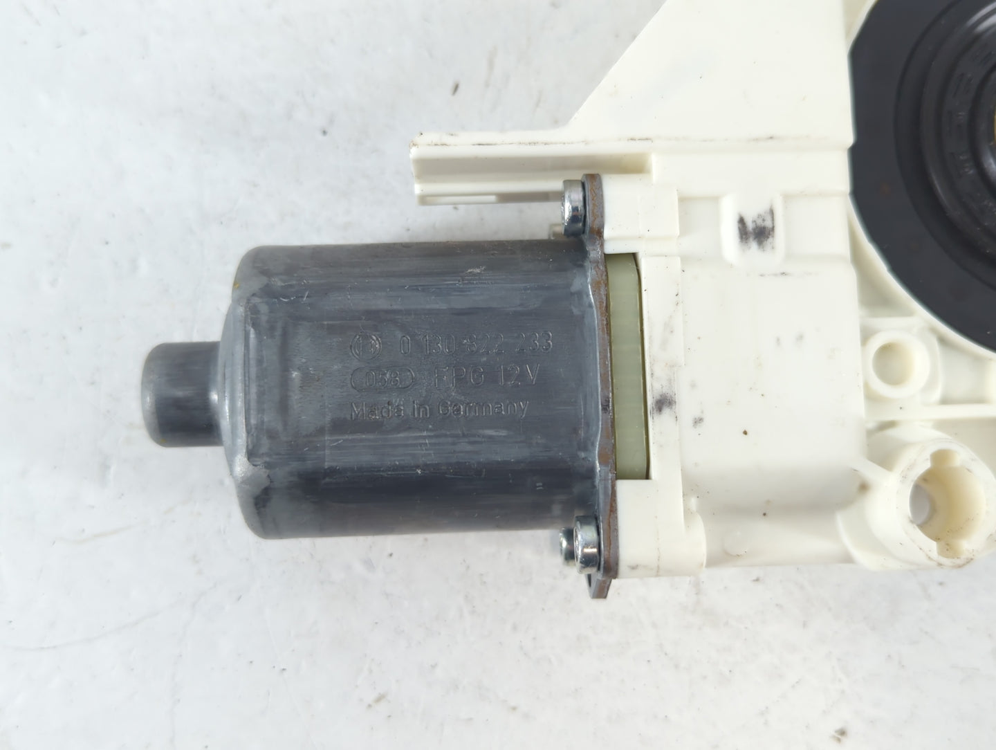 2005 Ford Freestyle Driver Front Door Window Oem - Oemusedautoparts1.com