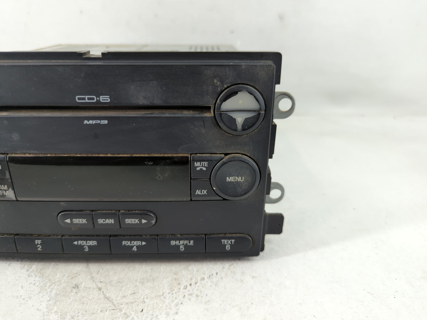 2005 Ford Freestyle Radio AM FM Cd Player Receiver Replacement P/N:5F9T-18C815-GB Fits OEM Used Auto Parts - Oemusedautopart