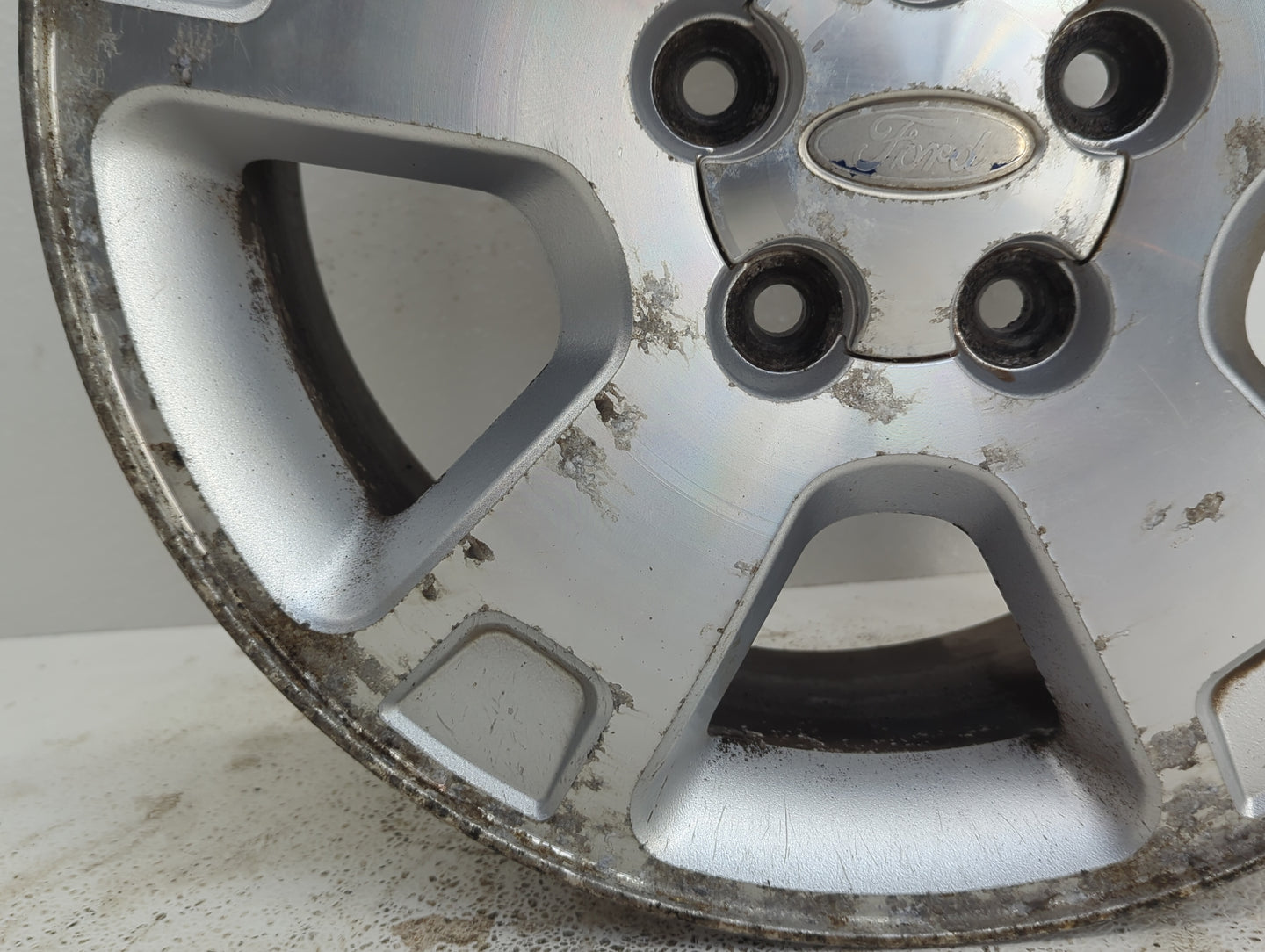 2005-2007 Ford Freestyle Oem Wheel Rim 909525 - Oemusedautoparts1.com