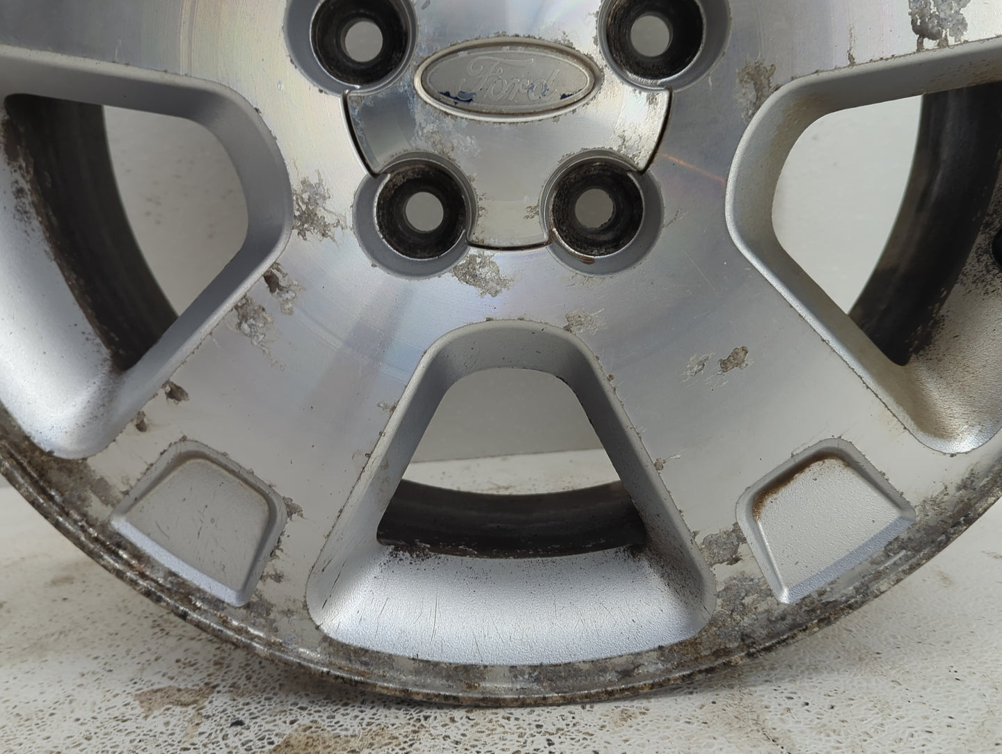 2005-2007 Ford Freestyle Oem Wheel Rim 909525 - Oemusedautoparts1.com