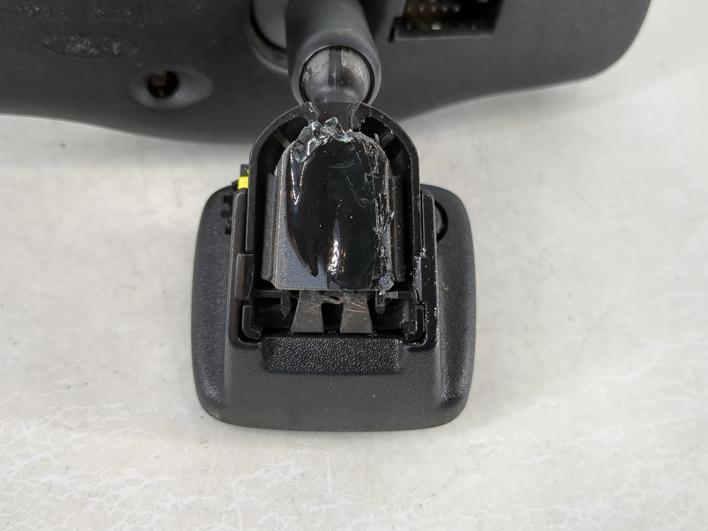 2005 Ford Freestyle Interior Rear View Mirror Replacement OEM Fits OEM Used Auto Parts - Oemusedautoparts1.com