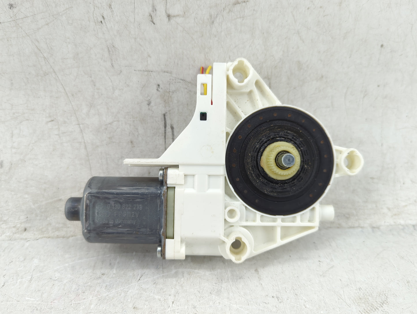 2005-2007 Ford Freestyle Passenger Front Right Power Window Motor - Oemusedautoparts1.com
