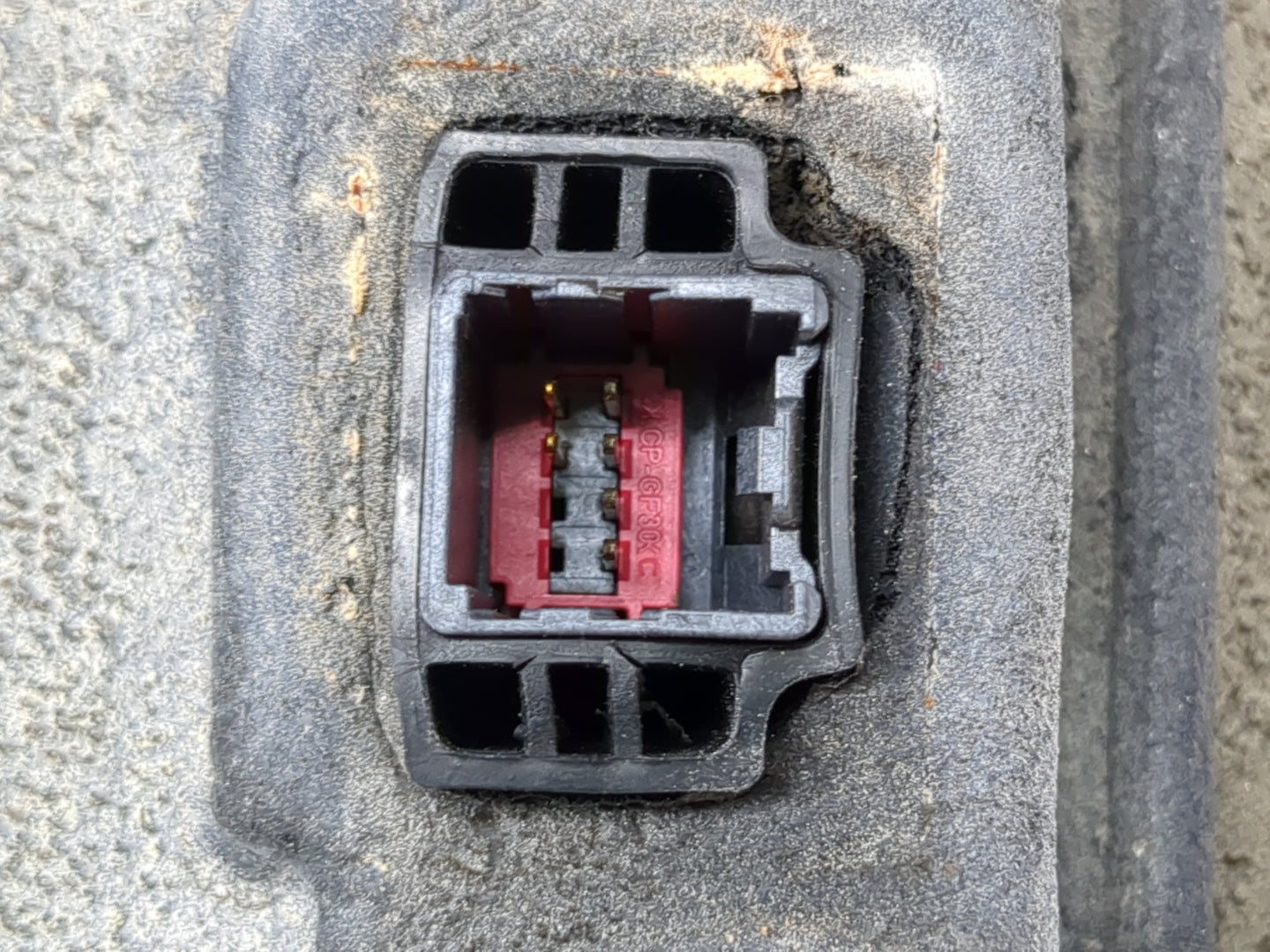 2005-2007 Ford Freestyle Passenger Right Side View Manual Door Mirror Red - Oemusedautoparts1.com