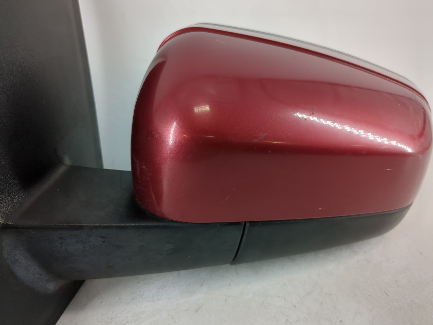 2005-2007 Ford Freestyle Driver Left Side View Manual Door Mirror Red - Oemusedautoparts1.com