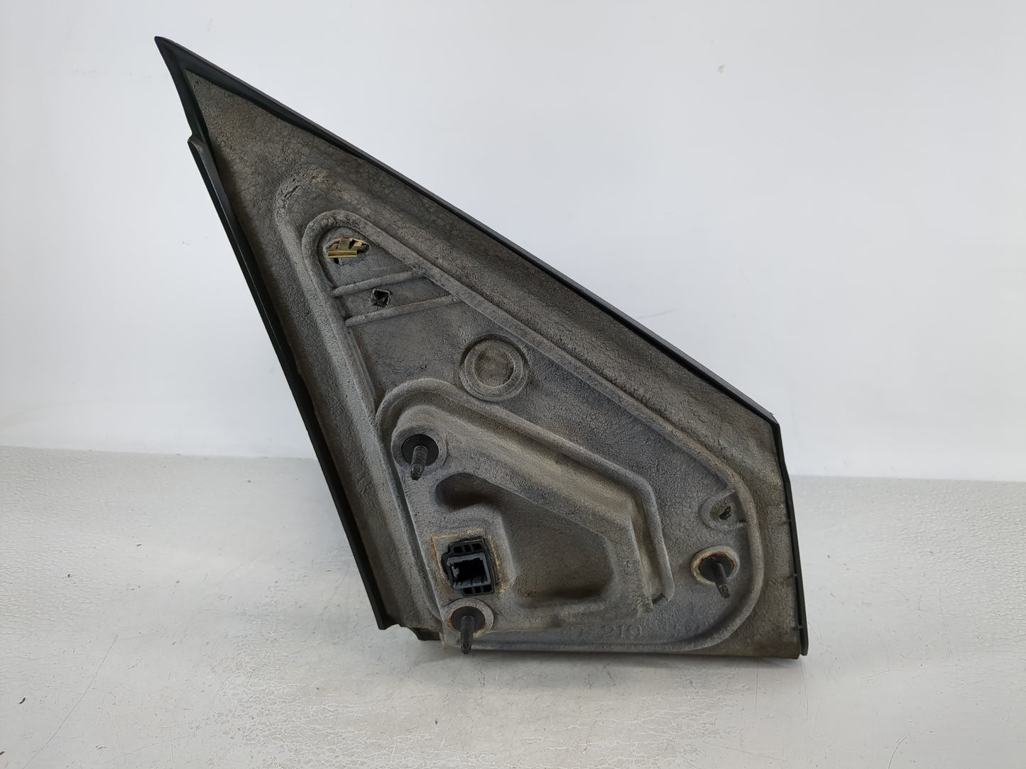 2005-2007 Ford Freestyle Driver Left Side View Manual Door Mirror Red - Oemusedautoparts1.com