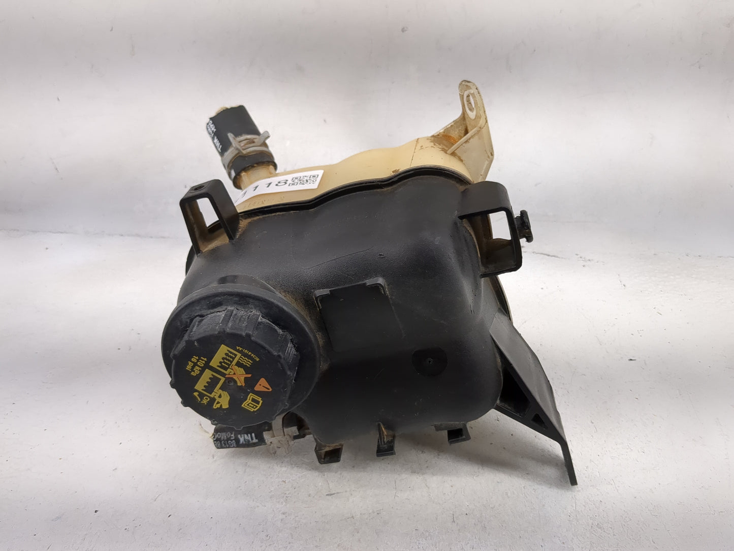 2010-2012 Ford Fusion Radiator Coolant Overflow Expansion Tank Bottle 1481118 - Oemusedautoparts1.com