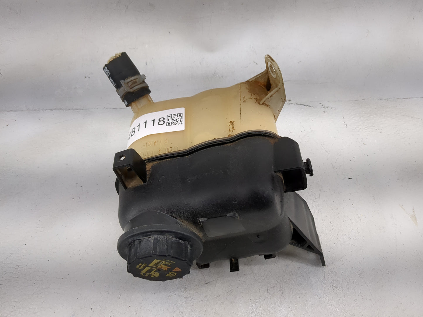 2010-2012 Ford Fusion Radiator Coolant Overflow Expansion Tank Bottle 1481118 - Oemusedautoparts1.com