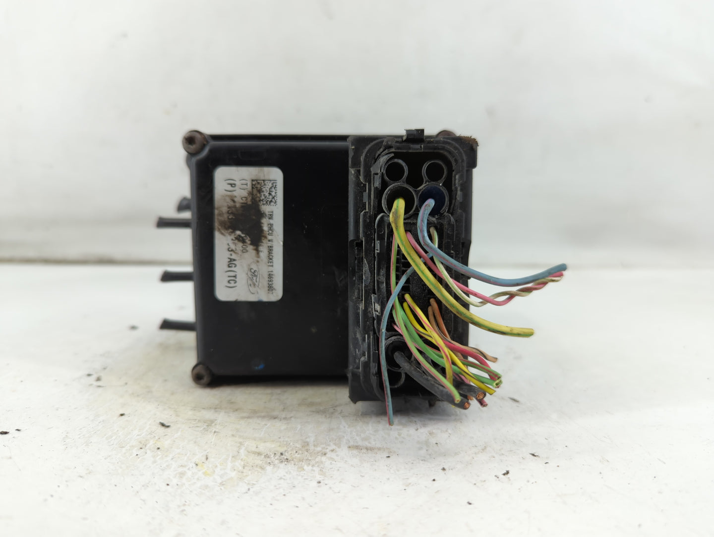 2005-2006 Ford Mustang ABS Pump Control Module Replacement P/N:14693807 Fits Fits 2005 2006 OEM Used Auto Parts - Oemusedaut