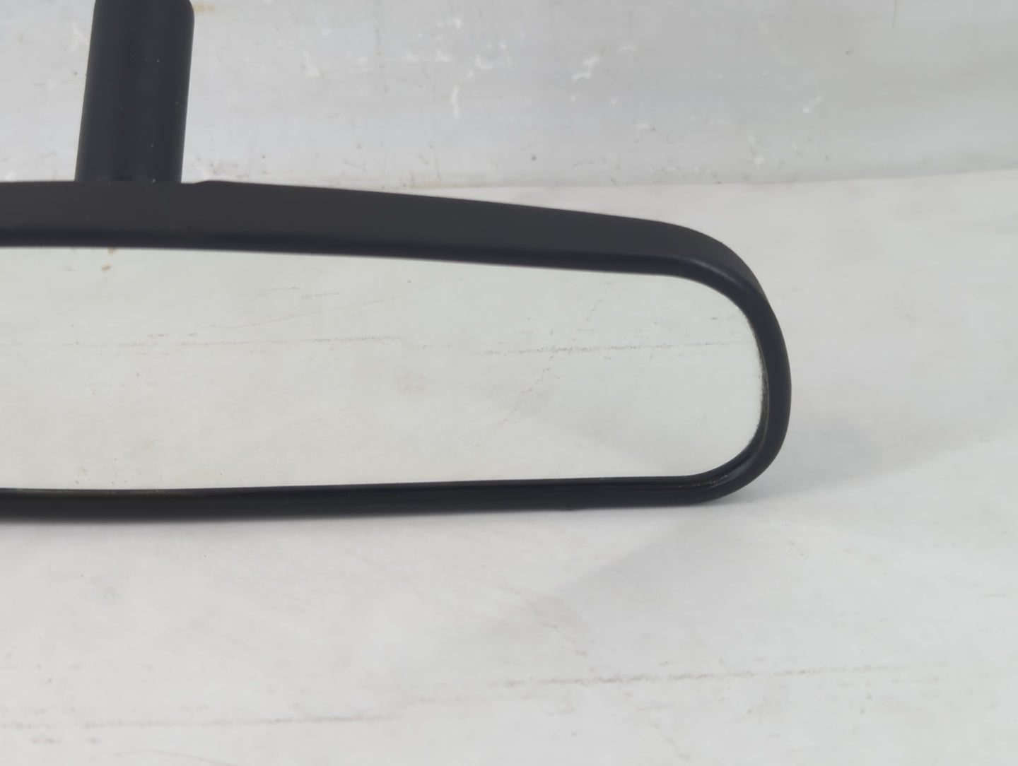 2005 Ford Mustang Interior Rear View Mirror Replacement OEM P/N:E8011681 Fits OEM Used Auto Parts - Oemusedautoparts1.com