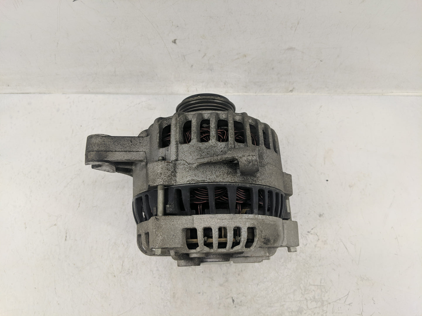 2005-2008 Ford Mustang Alternator Replacement Generator Charging Assembly Engine OEM Fits Fits 2005 2006 2007 2008 OEM Used 