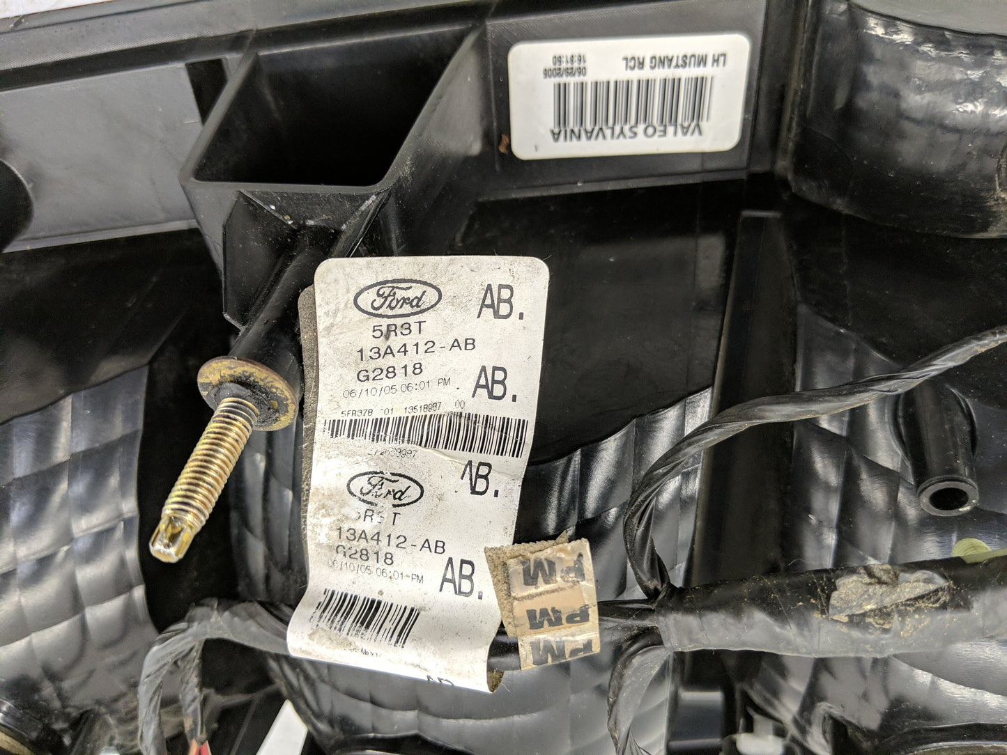 2005-2009 Ford Mustang Tail Light Assembly Driver Left OEM P/N:13A412-AB Fits Fits 2005 2006 2007 2008 2009 OEM Used Auto Pa