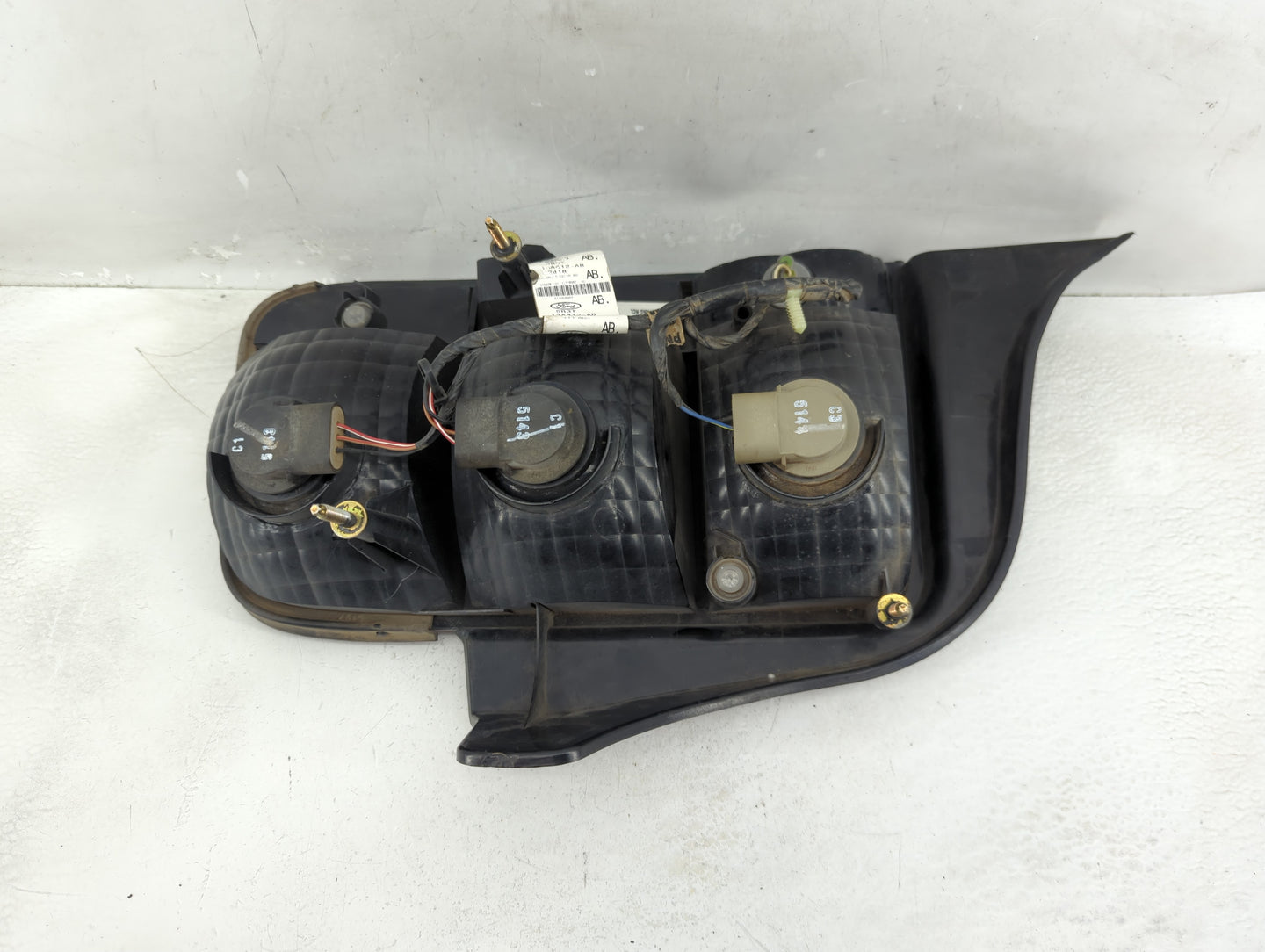 2005-2009 Ford Mustang Tail Light Assembly Driver Left OEM P/N:13A412-AB Fits Fits 2005 2006 2007 2008 2009 OEM Used Auto Pa