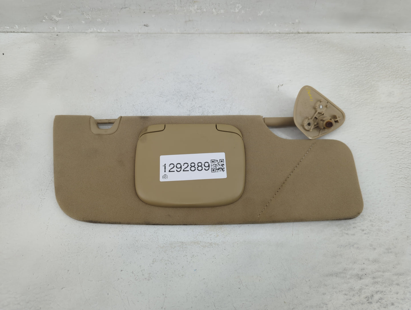 2005-2011 Ford Mustang Sun Visor Shade Replacement Passenger Right Mirror Fits Fits 2005 2006 2007 2008 2009 2010 2011 OEM U