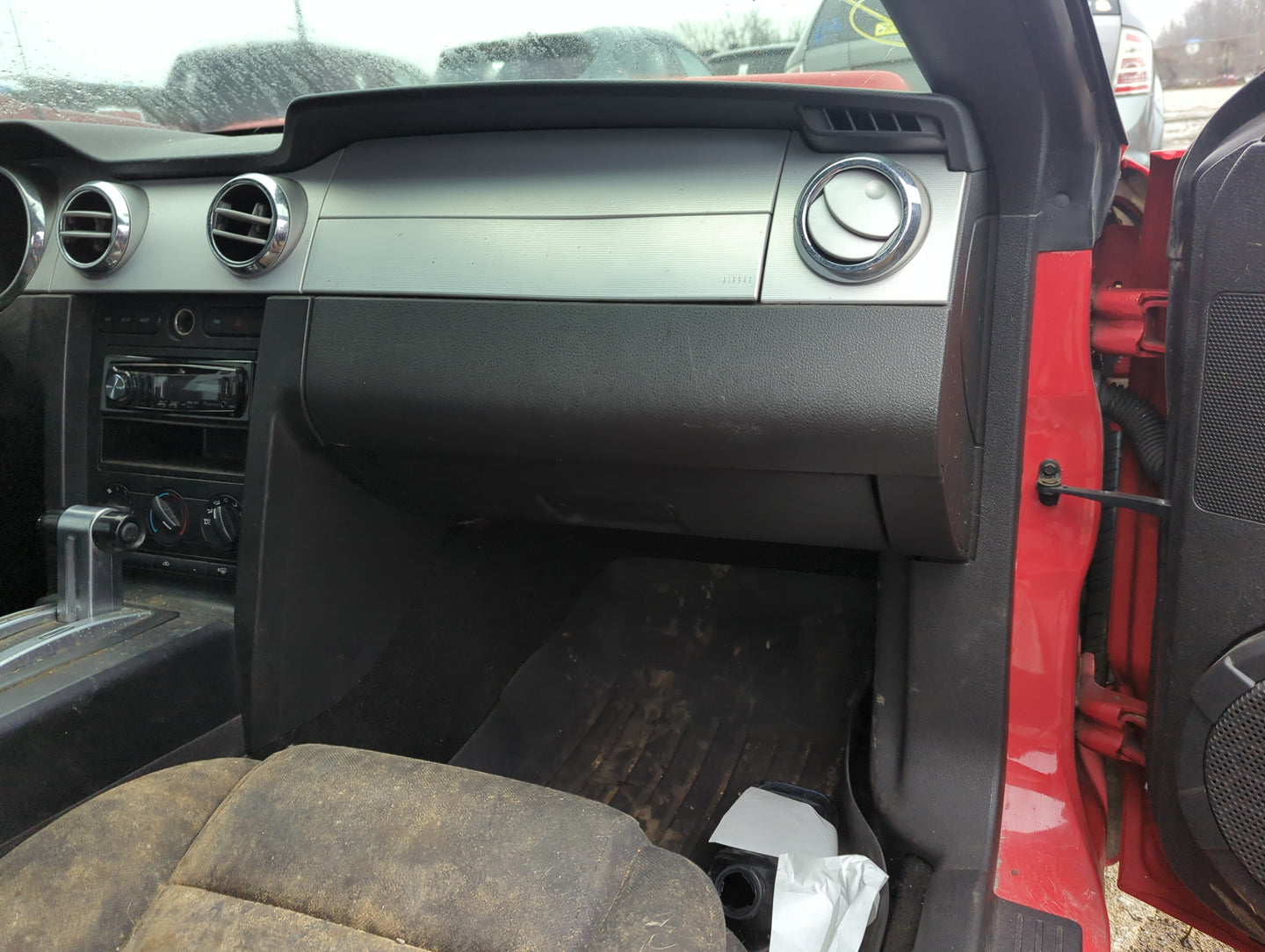 2005 Ford Mustang Passenger Glove Box Door Storage Compartment - Oemusedautoparts1.com