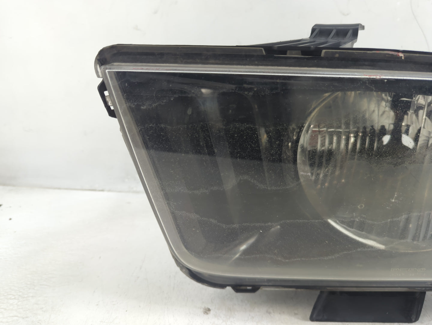2005-2006 Ford Mustang Driver Left Oem Head Light Headlight Lamp - Oemusedautoparts1.com