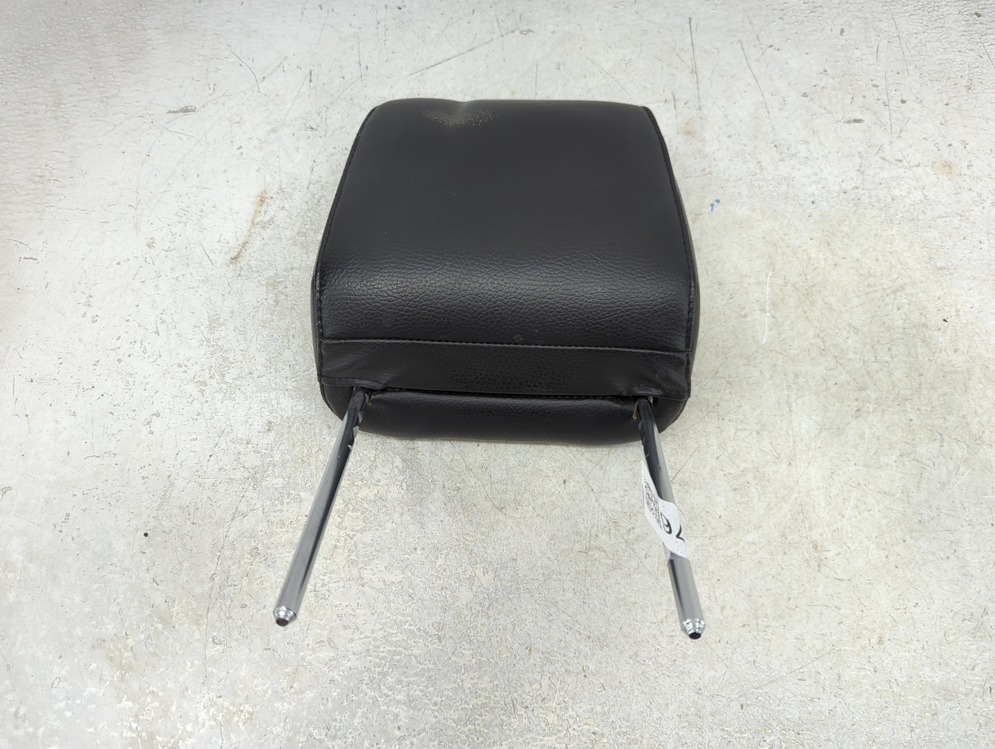 2005-2009 Ford Mustang Headrest Head Rest Front Driver Passenger Seat - Oemusedautoparts1.com